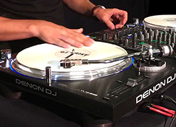 DJ Turntables 